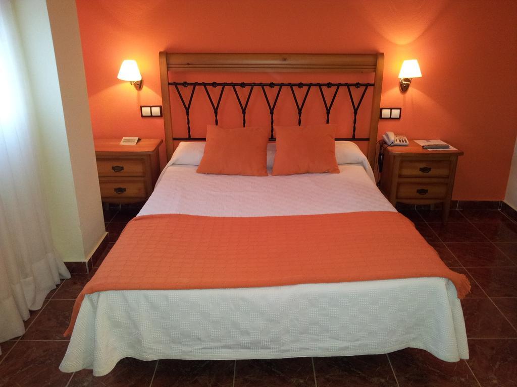 Hotel Jorge I El Campello Buitenkant foto